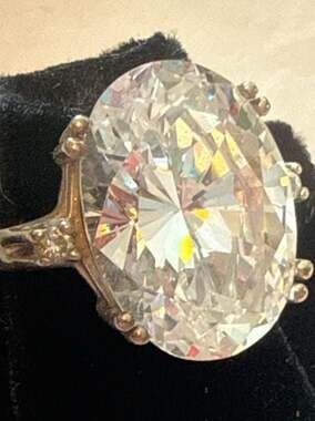 DOCZ 925 Sterling Silver Large Oval Cubic Zirconia Statement Ring size 7